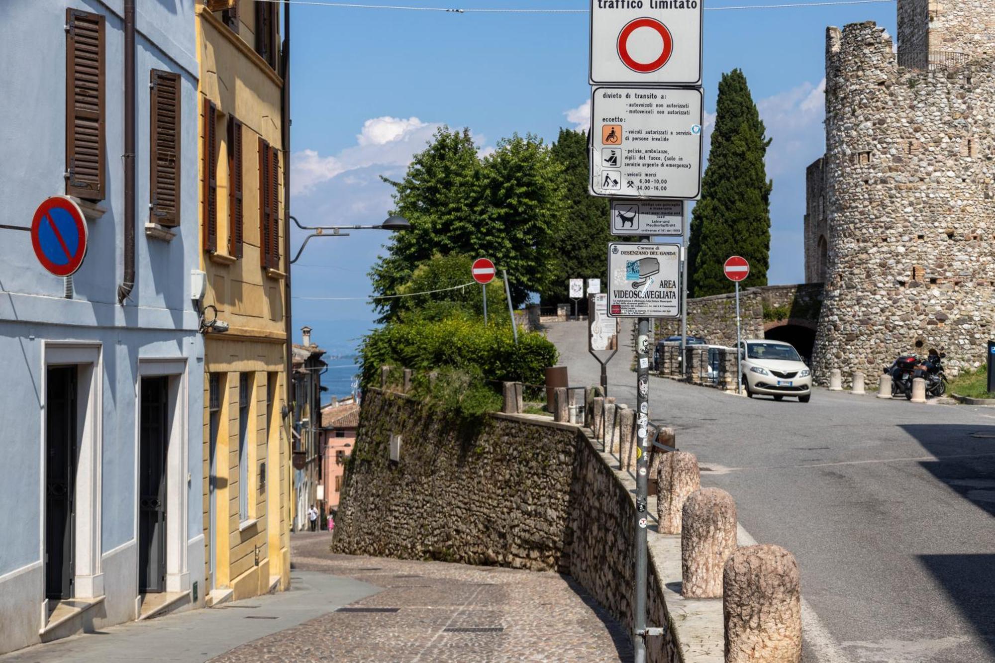Haus Martina Leilighet Desenzano del Garda Eksteriør bilde